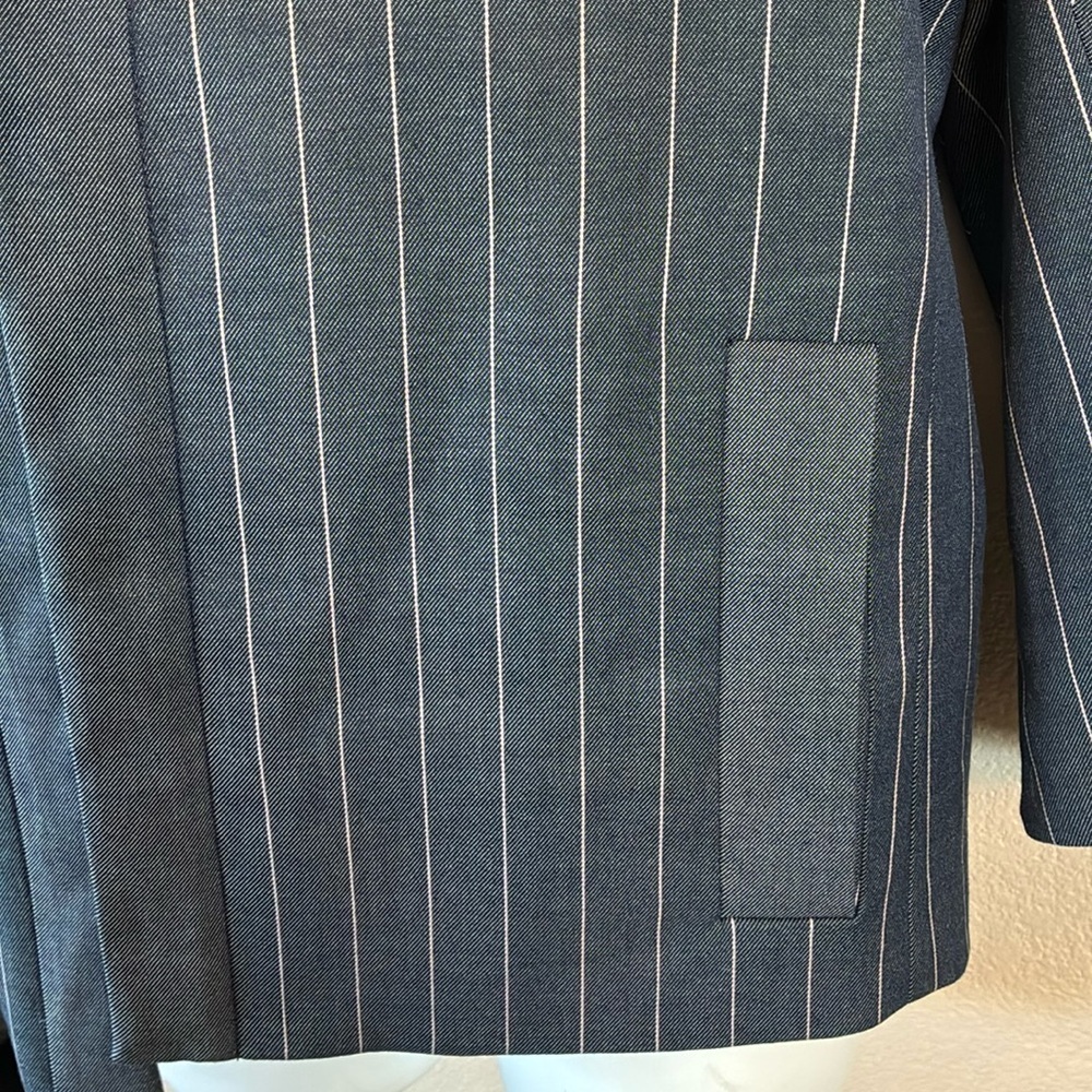 TOMMY HILFIGER boxy denim jacket with pinstripes, light-weight. 10 EUC - Picture 7 of 15